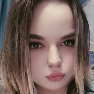 Лина из Орла, мне 19, познакомлюсь для открытые отношения