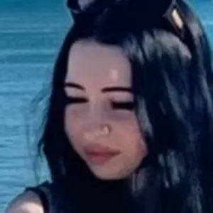 Я Даша, 21, из Москвы, ищу знакомство для дружбы