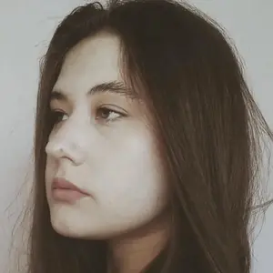 Я Света, 18, из Красноярска, ищу знакомство для приятного времяпровождения