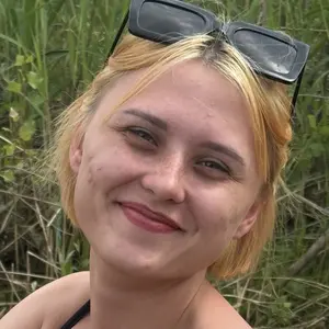 Я Алефтина, 32, из Оренбурга, ищу знакомство для приятного времяпровождения