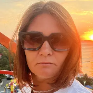 Я Татьяна, 43, знакомлюсь для общения в Брянске