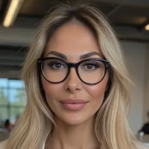 Arina из Москвы, мне 31, познакомлюсь без обязательств