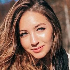 Я Катя, 27, знакомлюсь для приятного времяпровождения в Уфе