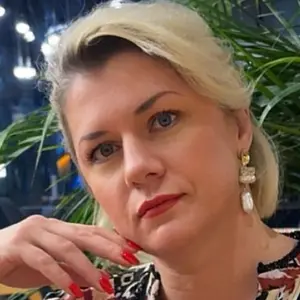 Я Алёна, 47, знакомлюсь для приятного времяпровождения в Санкт-Петербурге