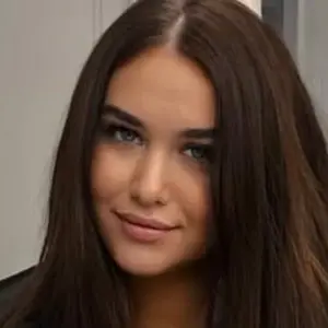 Я Сабила, 27, из Новосибирска, ищу знакомство для постоянных отношений