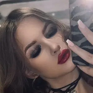 Я Елизавета, 21, знакомлюсь без обязательств в Новосибирске