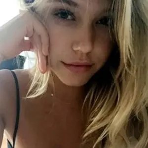Я Лена, 33, знакомлюсь для общения в Бугульме