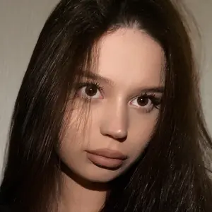 Я Катя, 21, знакомлюсь для общения в Омске