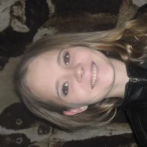 Я Надежда, 34, знакомлюсь на одну ночь в Лесосибирске