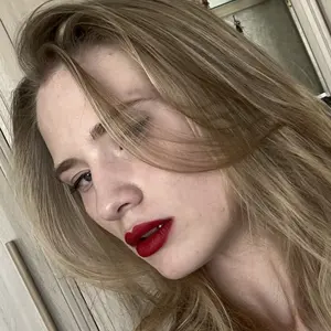 Виктория из Пензы, мне 20, познакомлюсь на одну ночь