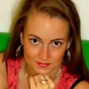 Я Алиса, 32, знакомлюсь для регулярного секса в Глазове