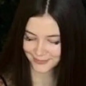 Я Алина, 18, знакомлюсь для постоянных отношений в Новосибирске