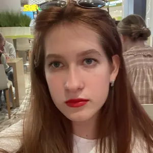 Вика из Владивостока, ищу на сайте общение