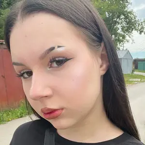 Я Аня, 18, знакомлюсь для общения в Нижнем Новгороде