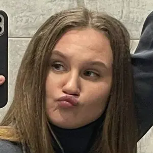 Карина из Санкт-Петербурга, мне 21, познакомлюсь для общения