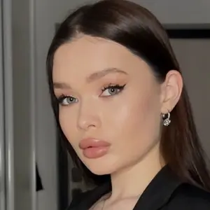 Маша из Москвы, ищу на сайте знакомства без обязательств