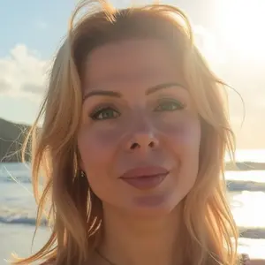 Я Kitkat, 37, из Москвы, ищу знакомство для приятного времяпровождения
