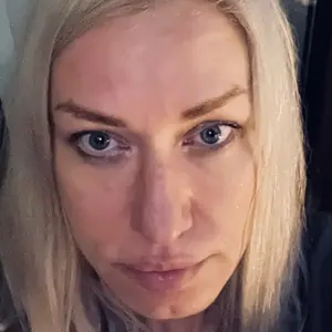 Я София, 46, из Санкт-Петербурга, ищу знакомство для приятного времяпровождения