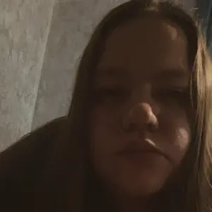 Я Полина, 24, из Тюмени, ищу знакомство для общения