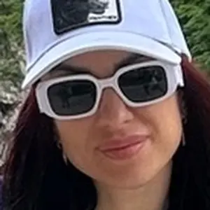 Janna из Георгиевска, ищу на сайте приятное времяпровождение