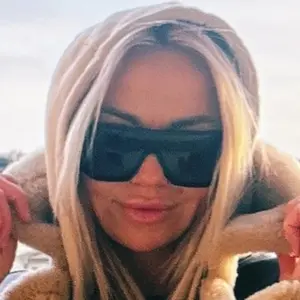 Анна из Калининграда, ищу на сайте знакомства на одну ночь