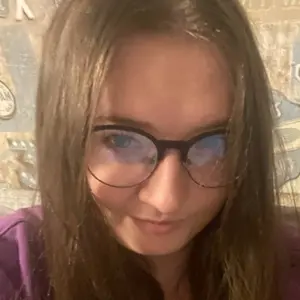 Я Юлия, 29, из Красноярска, ищу знакомство для приятного времяпровождения