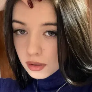 Я Света, 18, знакомлюсь для на одну ночь в Пушкине