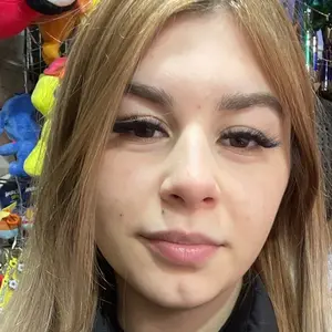 Я Алиса, 19, из Краснодара, ищу знакомство для вирта