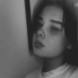 Надежда из Санкт-Петербурга, мне 18, познакомлюсь на одну ночь