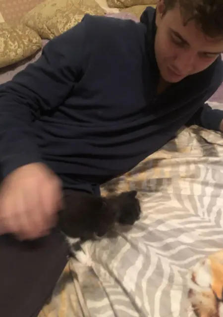 Ваня из Черкесска, мне 29, познакомлюсь без обязательств