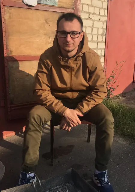 Александр из Курска, мне 30, познакомлюсь на одну ночь