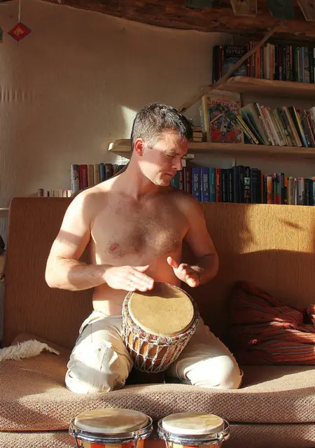 Алекс из Новороссийска, мне 46, познакомлюсь для приятного времяпровождения