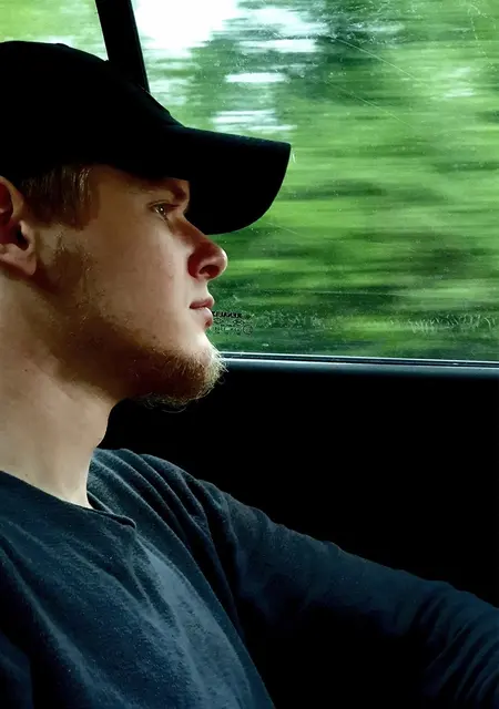 Я Антон, 28, из Липецка, ищу знакомство для постоянных отношений