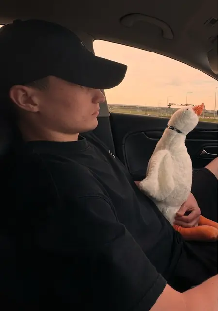 Данил из Уфы, мне 21, познакомлюсь на одну ночь