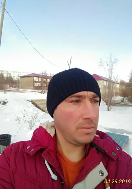 Я Вано, 38, знакомлюсь для дружбы в Айхале