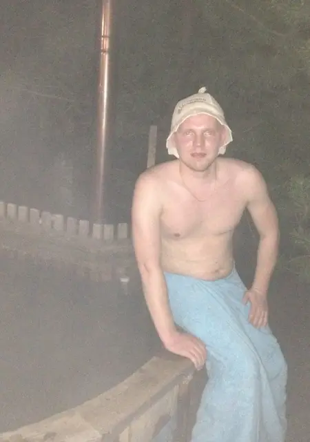 Андрей из Тутаева, ищу на сайте знакомства на одну ночь