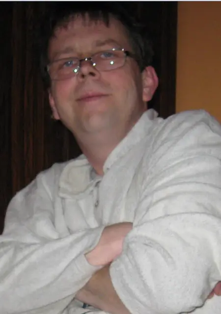 Я Бобик, 57, из Колпина, ищу знакомства на одну ночь