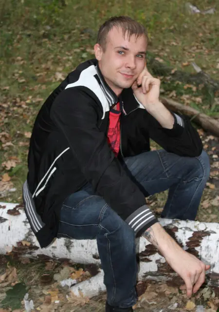 Колян из Ефремова, мне 33, познакомлюсь на одну ночь