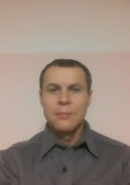 Роман из Таганрога, мне 47, познакомлюсь для постоянных отношений