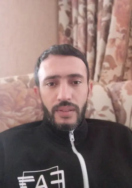 Арсен из Керчи, ищу на сайте знакомства без обязательств