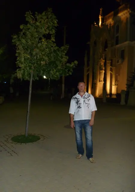 Алекс из Иванова, ищу на сайте общение