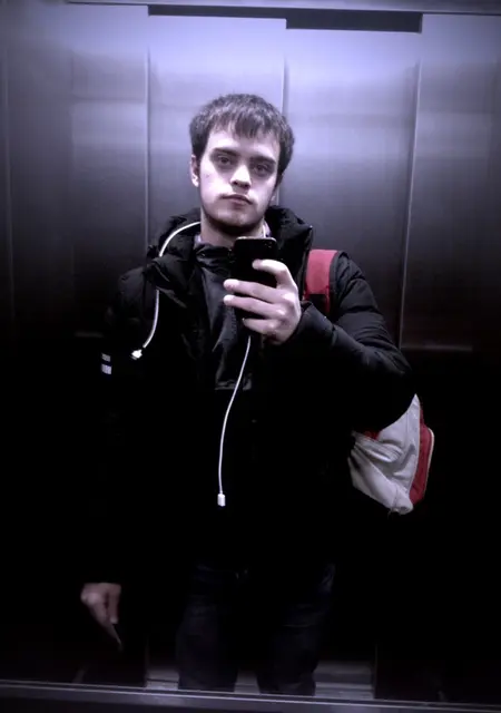 Дмитрий из Батайска, мне 27, познакомлюсь для общения