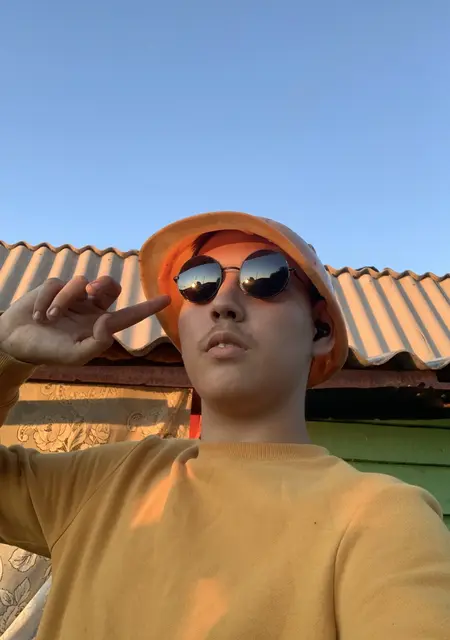 Я Азат, 23, из Салехарда, ищу знакомства без обязательств