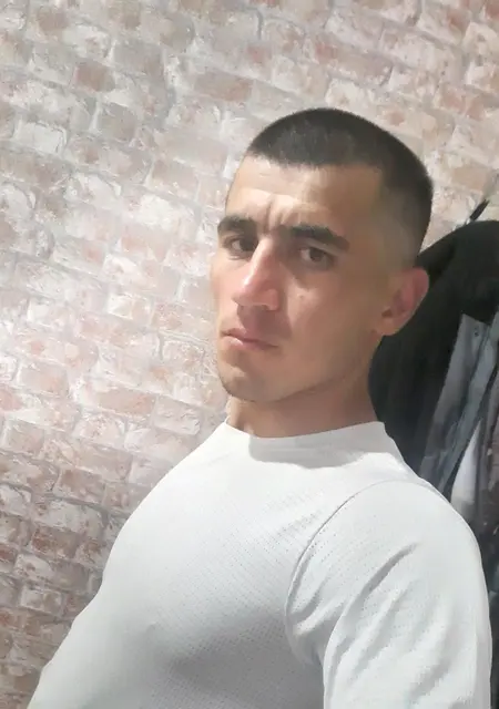 Паша из Перми, мне 32, познакомлюсь для дружбы