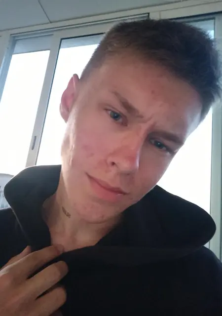 Юрьевич из Нижнего Тагила, мне 21, познакомлюсь на одну ночь