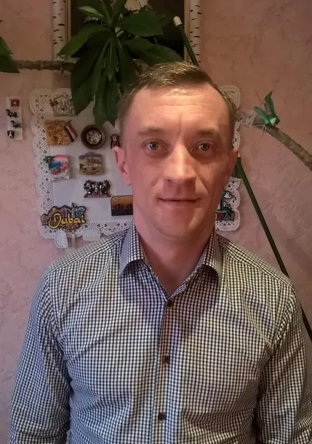 Я Евгений, 42, из Подольска, ищу знакомства без обязательств