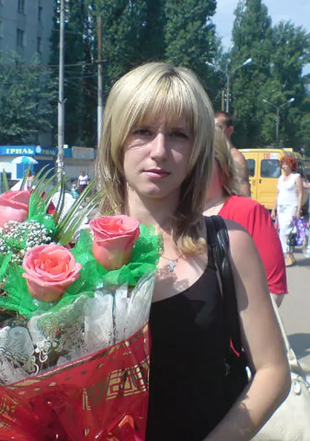 Я Врединка, 38, из Саратова, ищу знакомства без обязательств