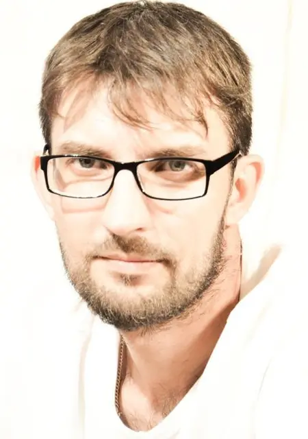 Максим из Москвы, ищу на сайте приятное времяпровождение