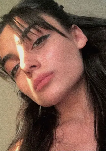 Милена из Оренбурга, мне 27, познакомлюсь для приятного времяпровождения