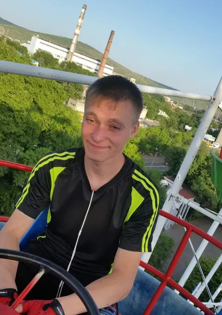 Андрей из Комсомольска-на-Амуре, ищу на сайте приятное времяпровождение